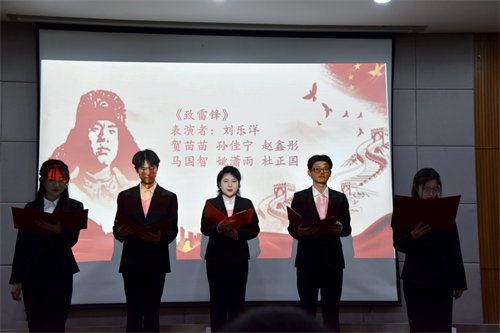 1cf4f98b6c6d478eb40d366349a0aef3.png 2208班参赛图.png